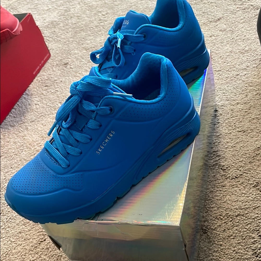 Skechers Blue Athletic Shoes